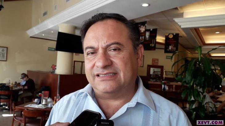 Admite diputado independiente que existe un limbo jurídico para revocar mandato a alcaldes tras desaparecer el fuero Admite diputado independiente que existe un limbo jurídico para revocar mandato a alcaldes tras desaparecer el fuero