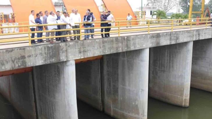 En 10 días iniciarán desazolve de El Macayo En 10 días iniciarán desazolve de El Macayo