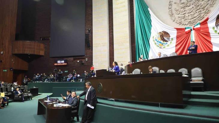 Avalan diputados acuerdo para elegir a cuatro nuevos consejeros del INE Avalan diputados acuerdo para elegir a cuatro nuevos consejeros del INE