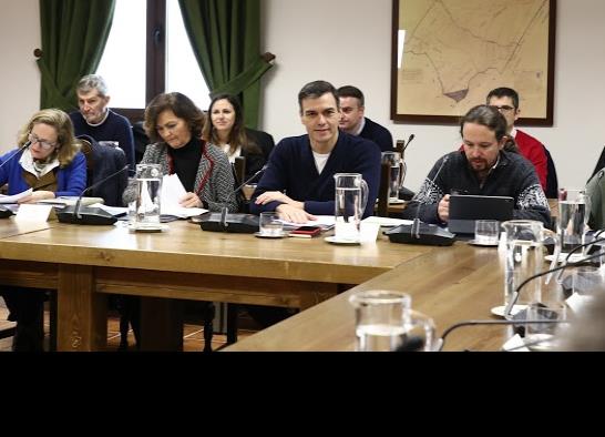 España abre diálogo con Cataluña para atender crisis política España abre diálogo con Cataluña para atender crisis política
