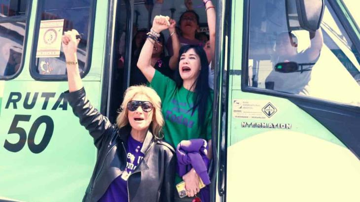 Famosas participaron en la marcha y exigen alto a feminicidios Famosas participaron en la marcha y exigen alto a feminicidios