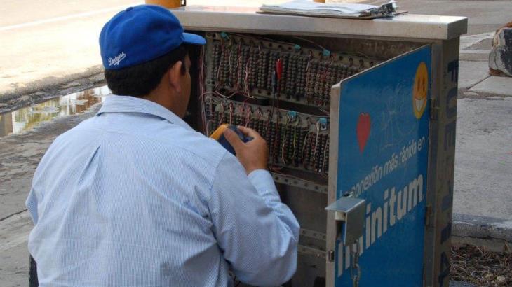 Se electrocuta un empleado de Telmex en Tierra Colorada Se electrocuta un empleado de Telmex en Tierra Colorada