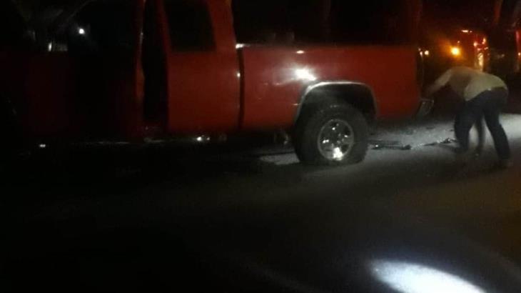 Enfrentamiento entre ejército y delincuentes deja un detenido en Comalcalco. Enfrentamiento entre ejército y delincuentes deja un detenido en Comalcalco.