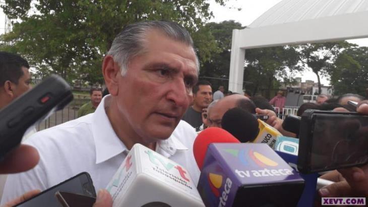 Empresas extenderán 3 meses las contrataciones para trabajar en Dos Bocas: Adán Augusto López Empresas extenderán 3 meses las contrataciones para trabajar en Dos Bocas: Adán Augusto López