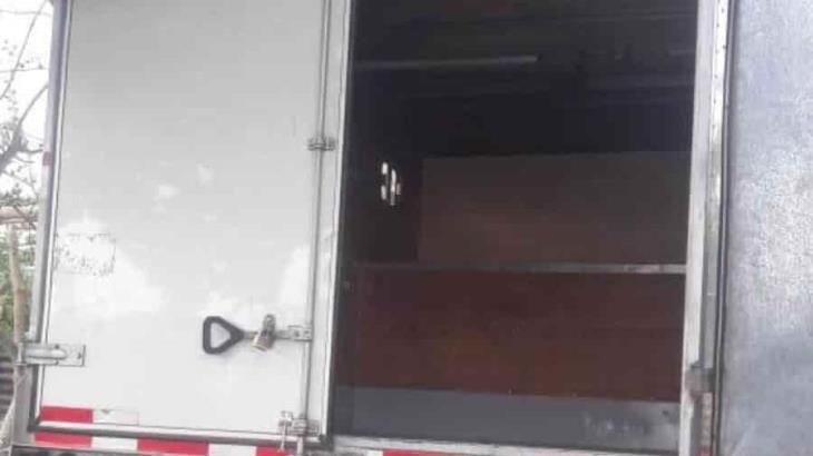 Recuperan en la ranchería Estancia Vieja camioneta robada con violencia Recuperan en la ranchería Estancia Vieja camioneta robada con violencia