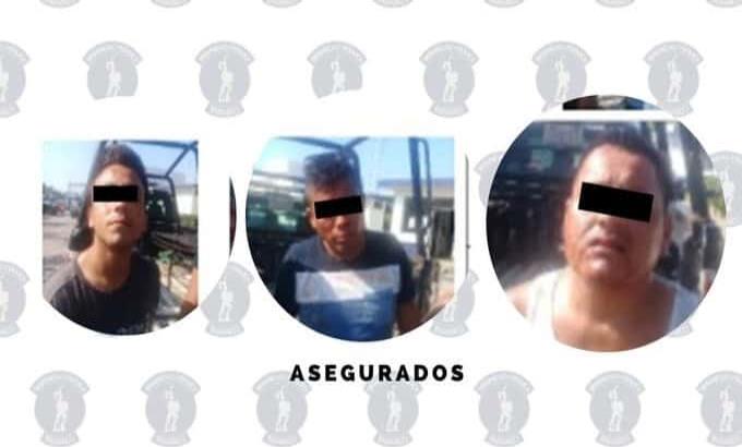 Asalto a 2 comercios deja 4 detenidos Asalto a 2 comercios deja 4 detenidos