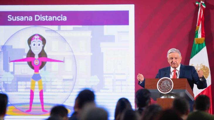 Señala Andrés Manuel que su próxima gira será sin concentración masiva, saludos y besos por la sana distancia Señala Andrés Manuel que su próxima gira será sin concentración masiva, saludos y besos por la sana distancia
