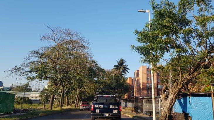 A través de los parlantes, patrullas de SSPC, invitan a la población a quedarse en casa por el COVID-19 A través de los parlantes, patrullas de SSPC, invitan a la población a quedarse en casa por el COVID-19