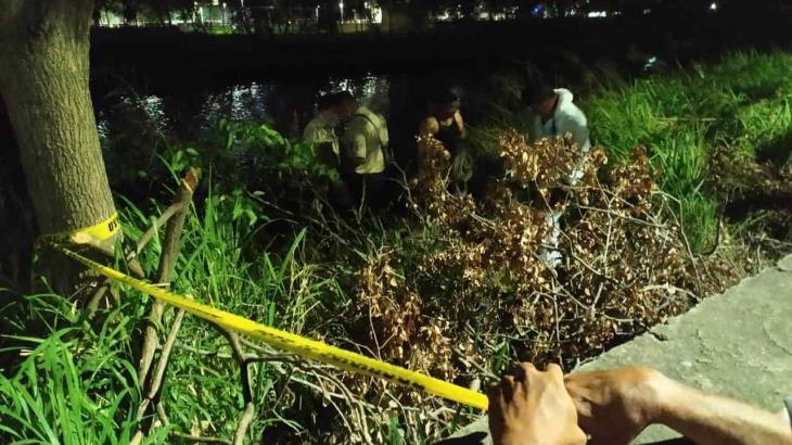 Se lanza mujer del Puente Solidaridad Se lanza mujer del Puente Solidaridad