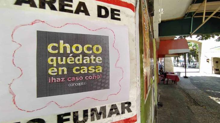 Piden que te quedes en casa con curioso mensaje en Zona Luz de Villahermosa Piden que te quedes en casa con curioso mensaje en Zona Luz de Villahermosa