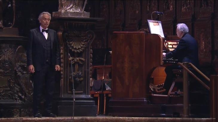 Ofrece Andrea Bocelli concierto de esperanza desde Catedral de Milán Ofrece Andrea Bocelli concierto de esperanza desde Catedral de Milán