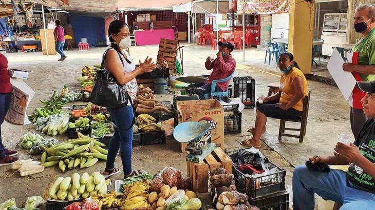 Anuncia gobierno de Tacotalpa cierre de establecimientos todos los días a partir de las 4 de la tarde Anuncia gobierno de Tacotalpa cierre de establecimientos todos los días a partir de las 4 de la tarde