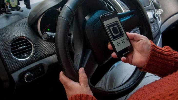 Prepara Semovi operativos encubiertos para detener a UBER Prepara Semovi operativos encubiertos para detener a UBER