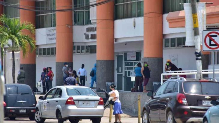 Reportan 15 decesos y 108 nuevos positivos de COVID-19 en Tabasco en un día Reportan 15 decesos y 108 nuevos positivos de COVID-19 en Tabasco en un día