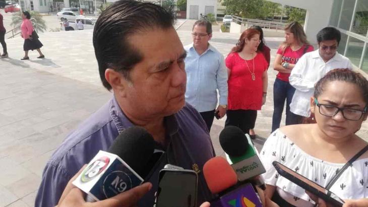 Busca UJAT que CONACYT reconsidere asignación de becas a alumnos de posgrado Busca UJAT que CONACYT reconsidere asignación de becas a alumnos de posgrado