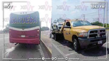 Aseguran taxi y autobús, por circular fuera de horario y excederse de pasaje en dos filtros sanitarios
