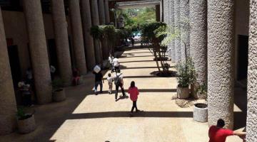 Regreso a las actividades en Tabasco será "paulatino", asegura gobierno ante disposición de que trabajadores en riesgo se reintegren