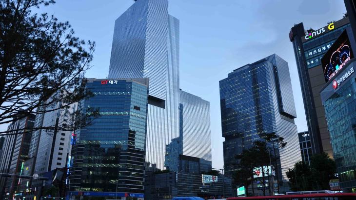 Ejecutivo de Samsung es acusado de posible fraude contable y manipulación de precios de acciones Ejecutivo de Samsung es acusado de posible fraude contable y manipulación de precios de acciones