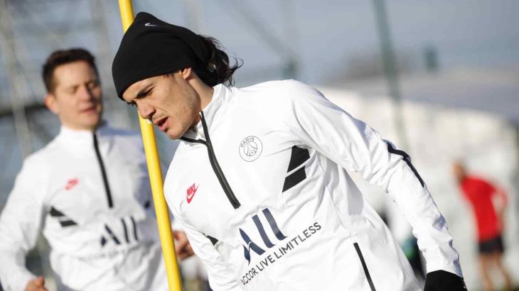 Cavani busca llegar al FC Barcelona ante salida de Suárez Cavani busca llegar al FC Barcelona ante salida de Suárez
