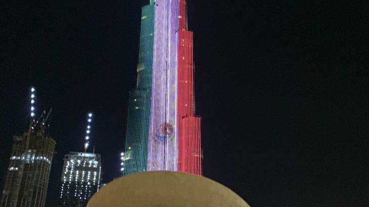 Burj Khalifa, el edificio más grande del mundo, se ilumina con la bandera de México Burj Khalifa, el edificio más grande del mundo, se ilumina con la bandera de México