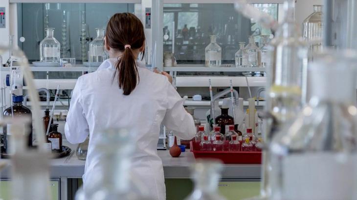 Expandirá Pfizer ensayos de vacuna Covid e incluirá a menores de edad y personas con VIH Expandirá Pfizer ensayos de vacuna Covid e incluirá a menores de edad y personas con VIH