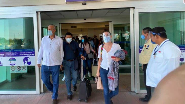 Arriba a Tabasco la diputada federal Soraya Pérez para entregar ayuda a afectados por inundaciones Arriba a Tabasco la diputada federal Soraya Pérez para entregar ayuda a afectados por inundaciones