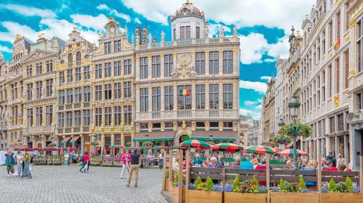 Decreta Bélgica toque de queda por un mes ante rebrote de Covid-19 Decreta Bélgica toque de queda por un mes ante rebrote de Covid-19