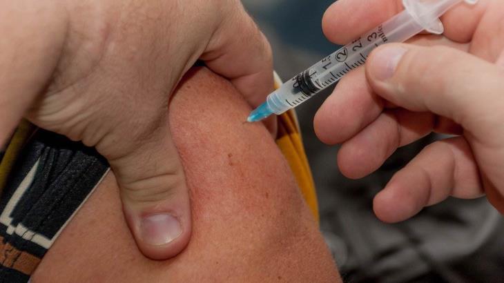 Garantiza gobierno del estado aplicación de la vacuna contra influenza, ante denuncias de escasez Garantiza gobierno del estado aplicación de la vacuna contra influenza, ante denuncias de escasez