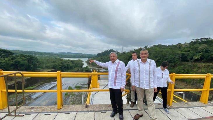 Llama AMLO a tabasqueños a no bloquear, ´todos van a ser atendidos´, reitera Llama AMLO a tabasqueños a no bloquear, ´todos van a ser atendidos´, reitera