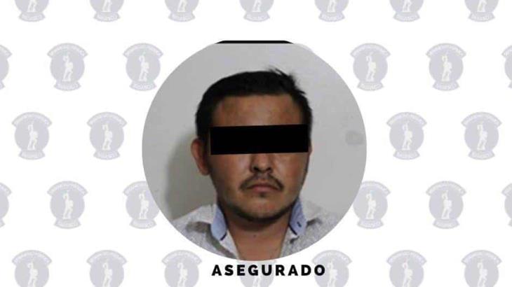 Detienen a sujeto que pretendía vender productos robados Detienen a sujeto que pretendía vender productos robados