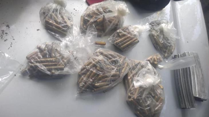 Tras enfrentamiento, policías de Comalcalco decomisan armas, drogas y vehículos en casa de seguridad Tras enfrentamiento, policías de Comalcalco decomisan armas, drogas y vehículos en casa de seguridad