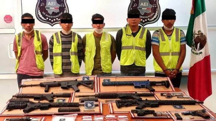 Detienen en Ciudad Juárez a cinco probables relacionados con asesinato de periodista de Telediario Detienen en Ciudad Juárez a cinco probables relacionados con asesinato de periodista de Telediario