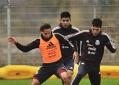 Manchester United sí buscó a Raúl Jiménez en verano