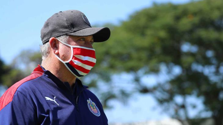Regresa Vucetich a Chivas tras contagio de COVID Regresa Vucetich a Chivas tras contagio de COVID