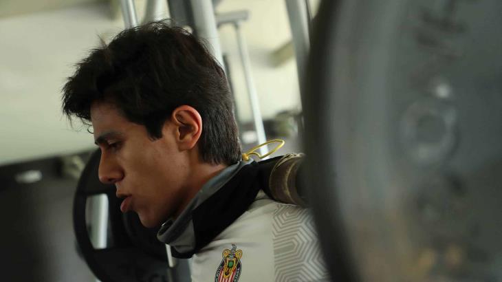 JJ Macías es baja en Chivas por lesión; se perdería repechaje JJ Macías es baja en Chivas por lesión; se perdería repechaje