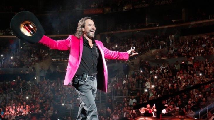 Marco Antonio Solís da lecciones de romanticismo en Twitter Marco Antonio Solís da lecciones de romanticismo en Twitter