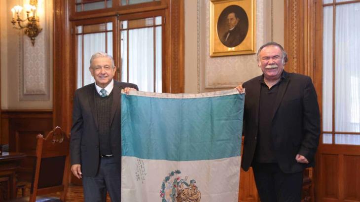 Recibe AMLO al actor Jesús Ochoa y recuerdan marchas de 2006 Recibe AMLO al actor Jesús Ochoa y recuerdan marchas de 2006