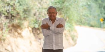 Para 2023 todos los municipios tendrán conexión a internet: Obrador