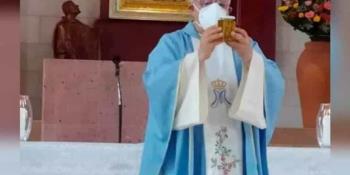 Reportan respiración espontánea del padre Rubén; estado de salud es grave pero con lenta mejoría