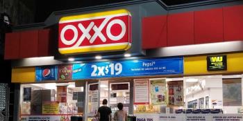 Afirma FEMSA que más del 70% de tiendas OXXO en México tienen suministro de energía renovable