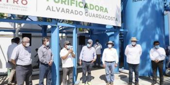 Inaugura el gobernador plantas de agua, un centro de convivencia y el C-2 en Centro