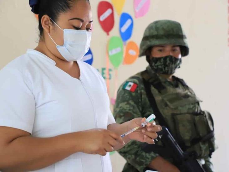 Inicia jornada de vacunación contra COVID a maestros de Tabasco Inicia jornada de vacunación contra COVID a maestros de Tabasco