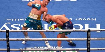 Canelo me fracturó en tres el rostro: Saunders