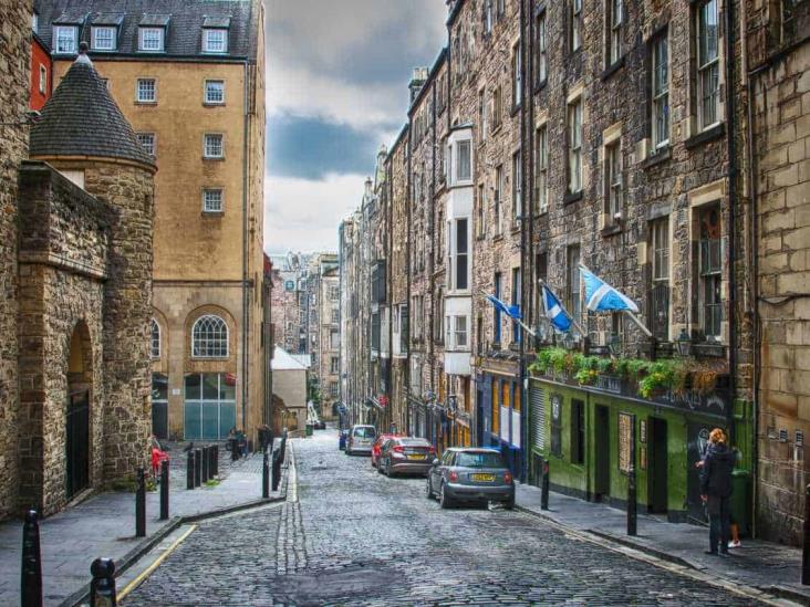 Escocia entra en alerta y vuelve al confinamiento ante variante “Delta” de COVID Escocia entra en alerta y vuelve al confinamiento ante variante “Delta” de COVID