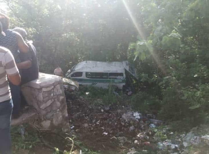 23 heridos deja volcadura de transporte público en Tuxtla Gutiérrez 23 heridos deja volcadura de transporte público en Tuxtla Gutiérrez
