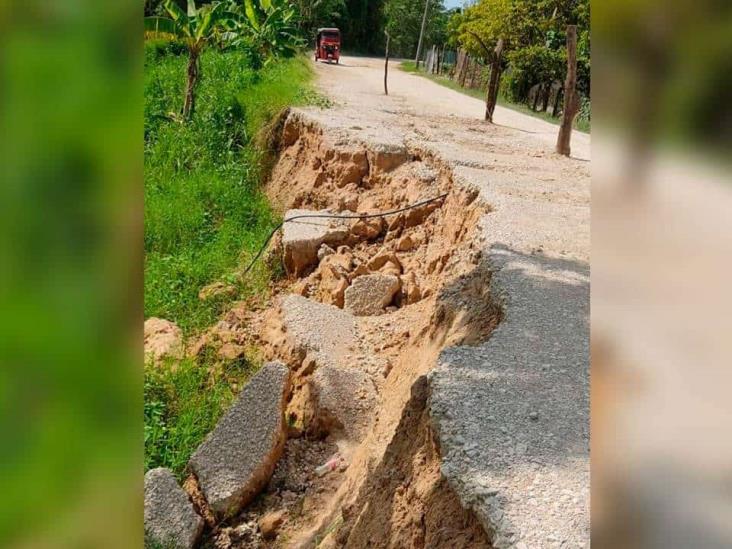 Temen pobladores de ranchería “La Estancia” que deslave en la zona afecte a 10 viviendas Temen pobladores de ranchería “La Estancia” que deslave en la zona afecte a 10 viviendas