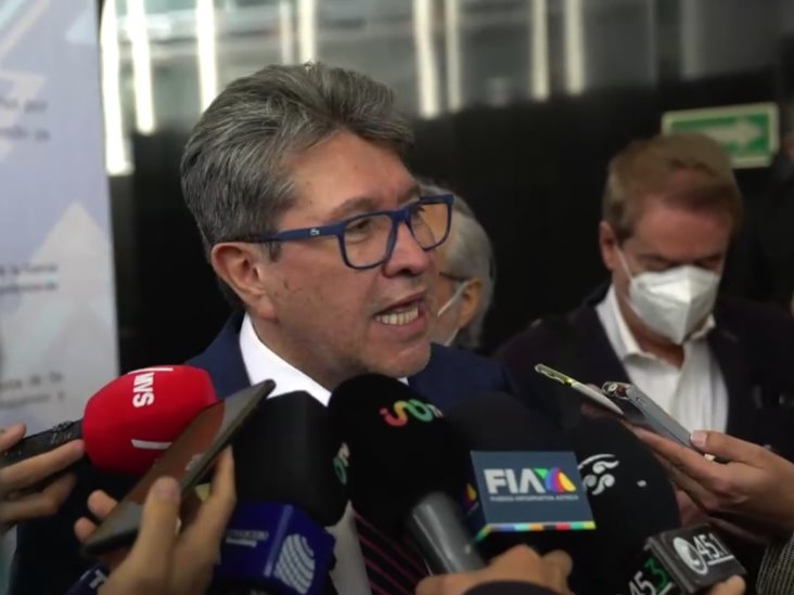 Reconoce Monreal problemas en transporte aéreo; sus vuelos se han retrasado hasta 7 horas Reconoce Monreal problemas en transporte aéreo; sus vuelos se han retrasado hasta 7 horas