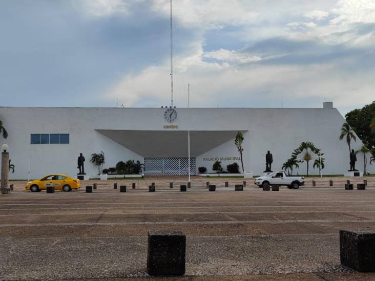 Amagan habitantes de Medellín y Madero con tomar el palacio municipal de Centro por falta de obras e imposición de delegados Amagan habitantes de Medellín y Madero con tomar el palacio municipal de Centro por falta de obras e imposición de delegados