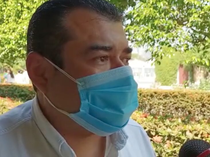 Pide Juan Álvarez a Héctor Peralta, continuar al frente de la bancada del PRD Pide Juan Álvarez a Héctor Peralta, continuar al frente de la bancada del PRD