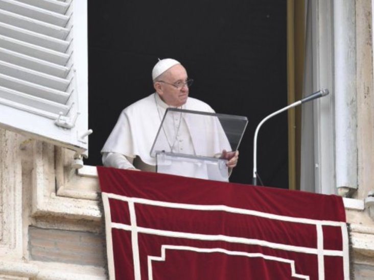 Pide Francisco rezar el rosario para que termine la locura de la guerra en Ucrania Pide Francisco rezar el rosario para que termine la locura de la guerra en Ucrania